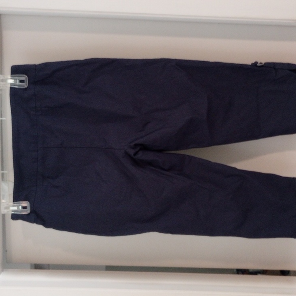 Bella Rose Closet Navy Capris - Picture 6 of 7
